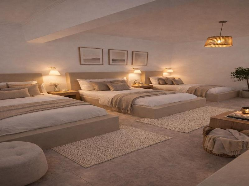 Classic Family room with balcony and with courtyard view