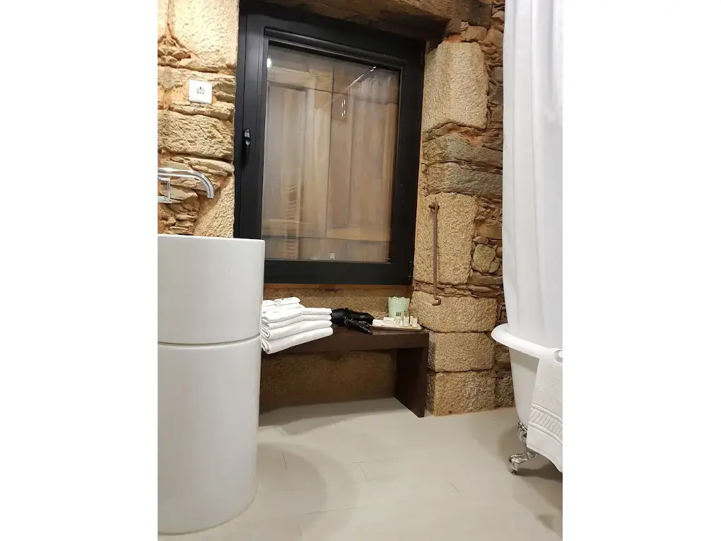 Casa de Baixo - Petit Hotel