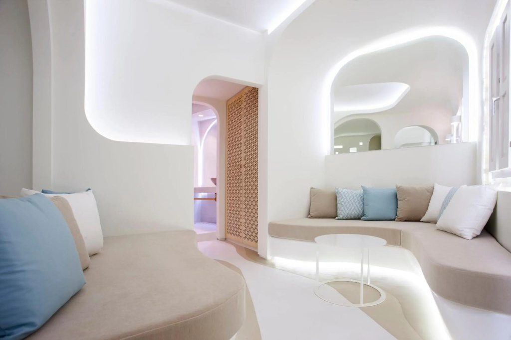 Andronikos Santorini — 4