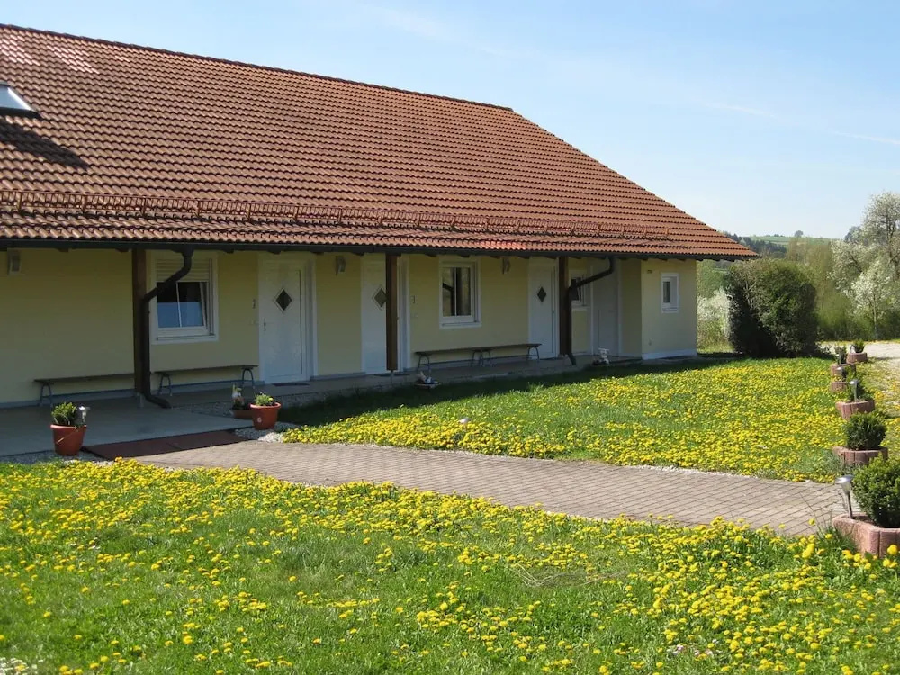 Comfortable Apartments in Rotthalmunster