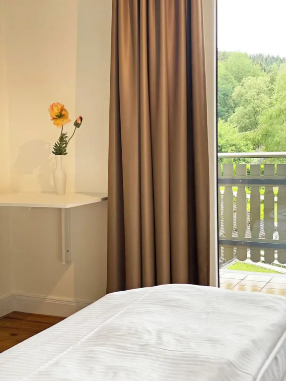 Standard Double room with garden view (full double bed)