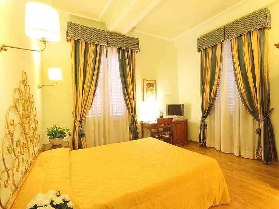Classic Quadruple room