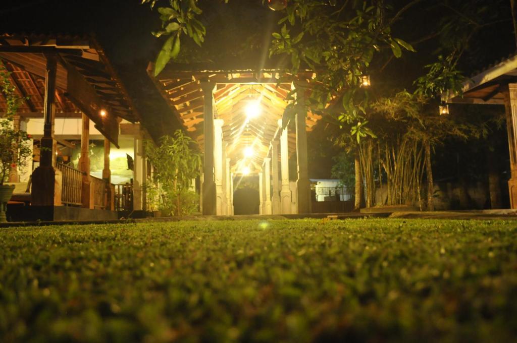 Villa 80