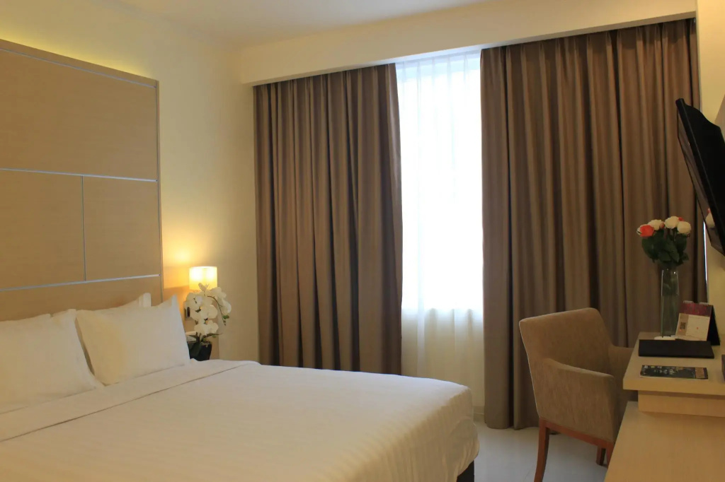 Horison Hotel Sukabumi - фото 5