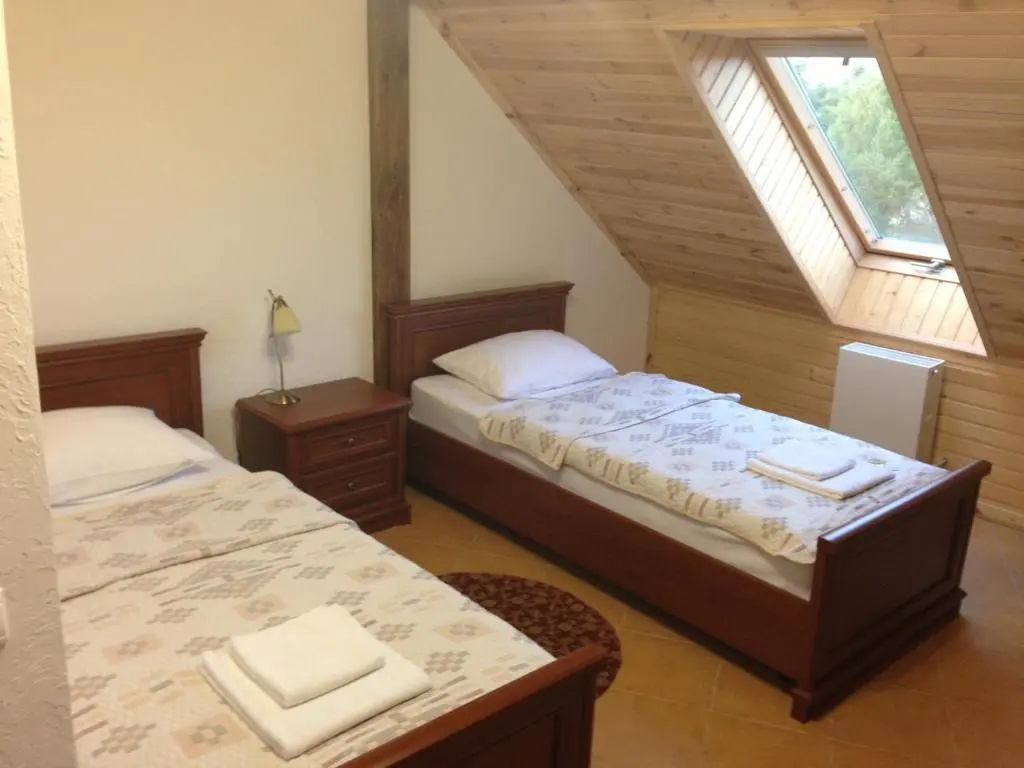 Standard Double room (twin beds)