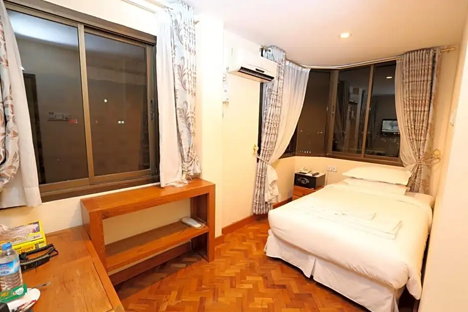 Queen's Park Hotel - Chambres