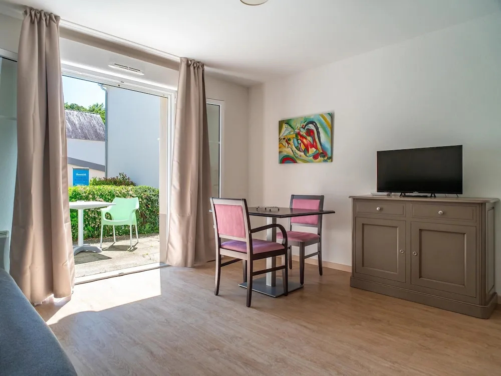 Voir la photo 4 — Decent Stay in Art Village With Terrace
