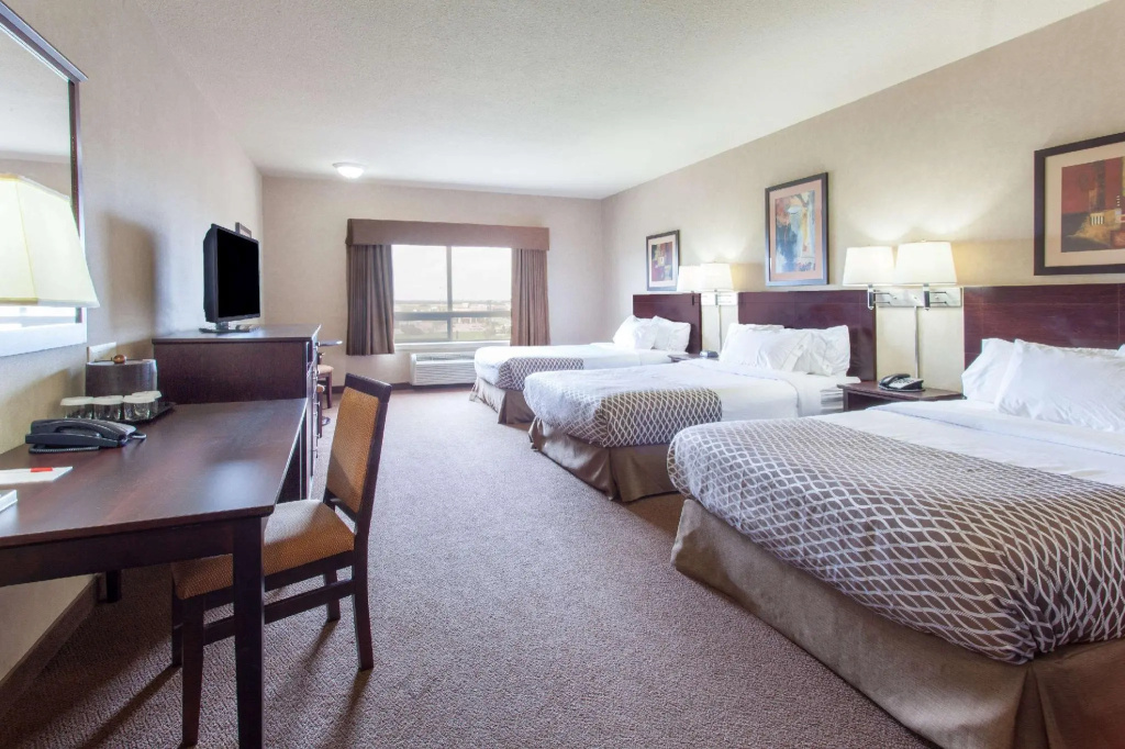 Standard Sextuple room