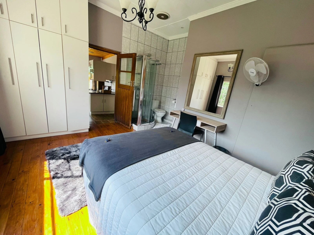 Madeira Bed — 3
