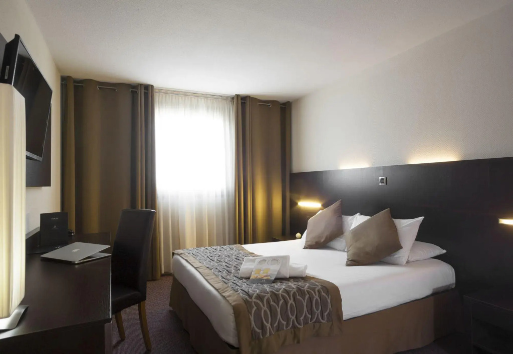 Apogia Paris — фото 6