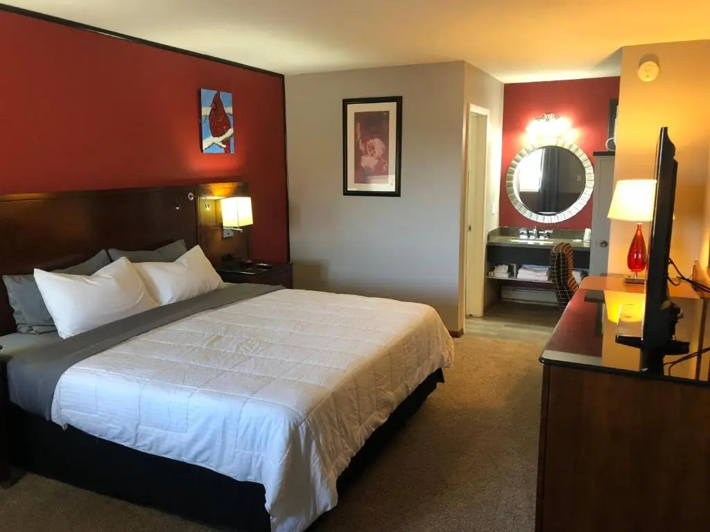 Deluxe Suite