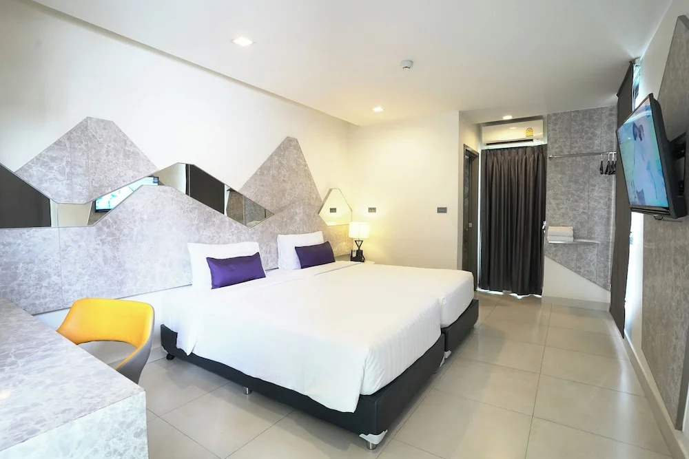Superior Double room with balcony (twin beds)