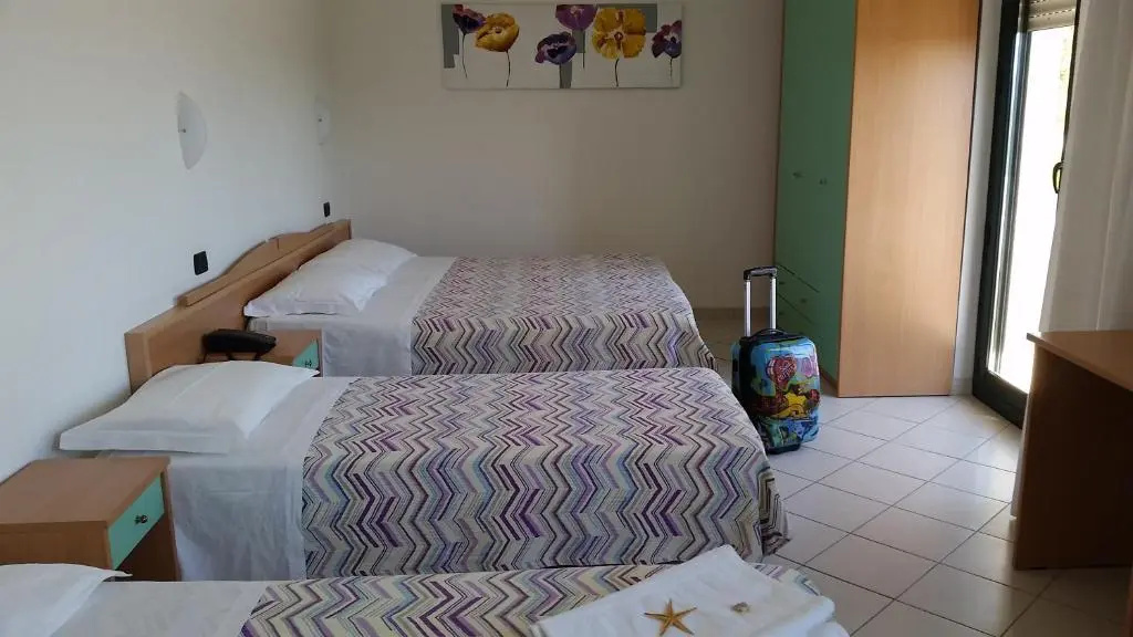 Standard Quadruple room with balcony