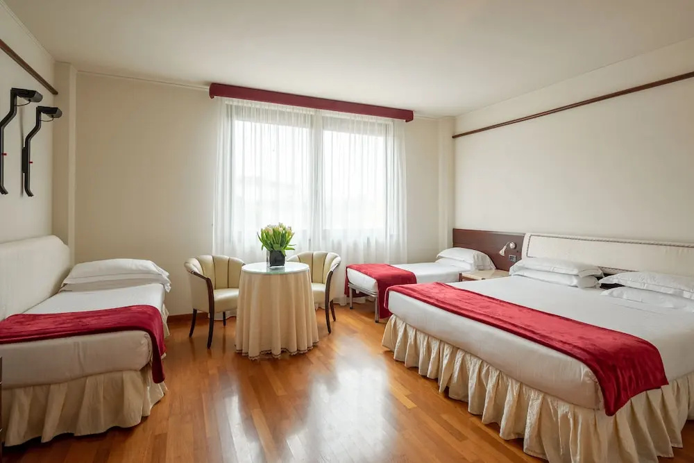 Hotel Leopardi - Chambres