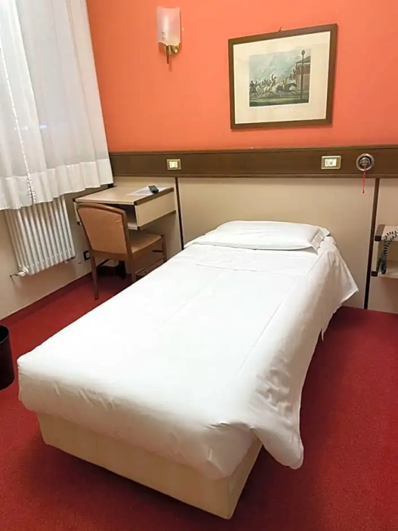 Bes Hotel Papa San Pellegrino Terme - Chambres