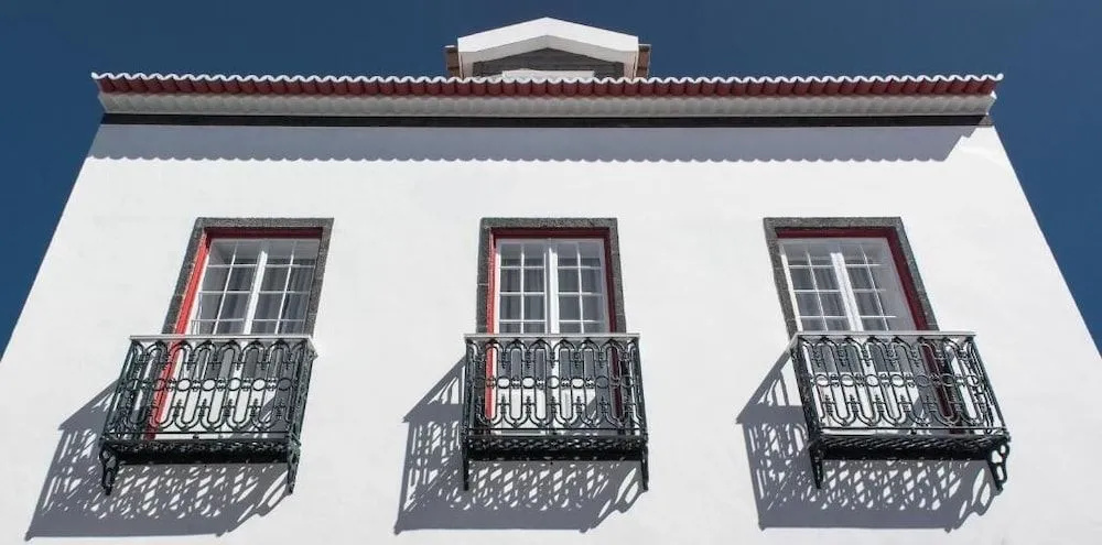 Azorean Urban Lodge
