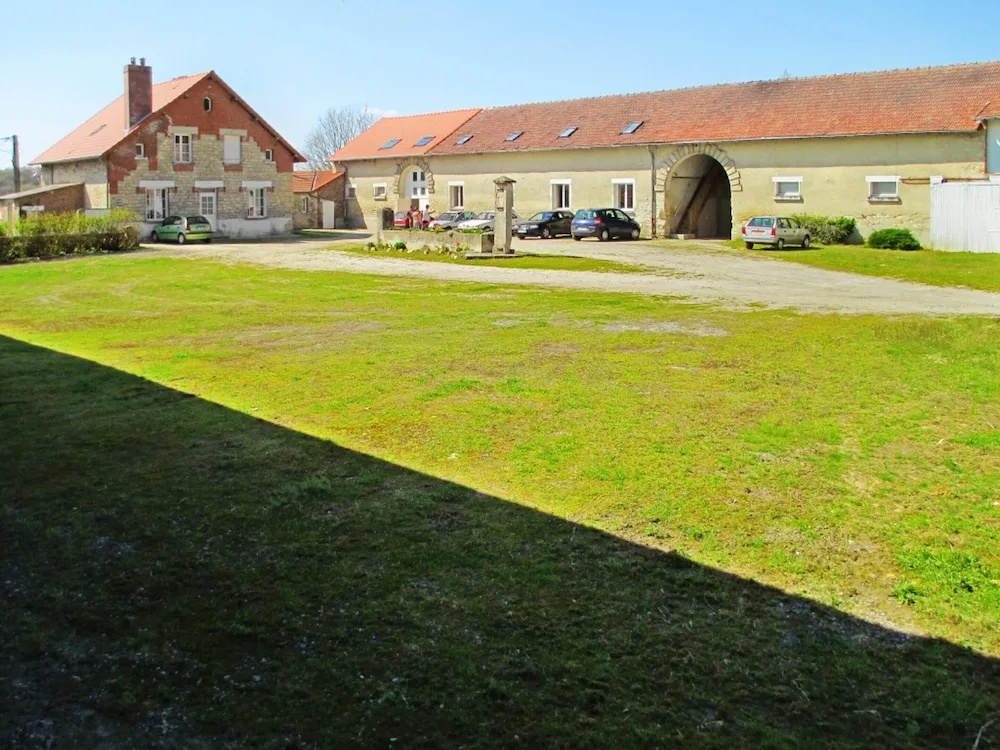 House With 4 Bedrooms in Monthenault, With Furnished Garden and Wifi -