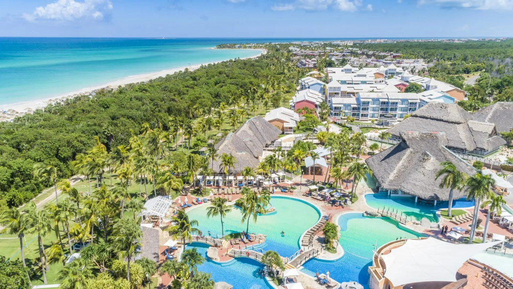 Beach & Waterfront
