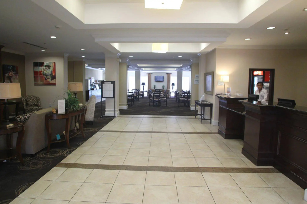 Holiday Inn Express Pembroke by IHG - Général