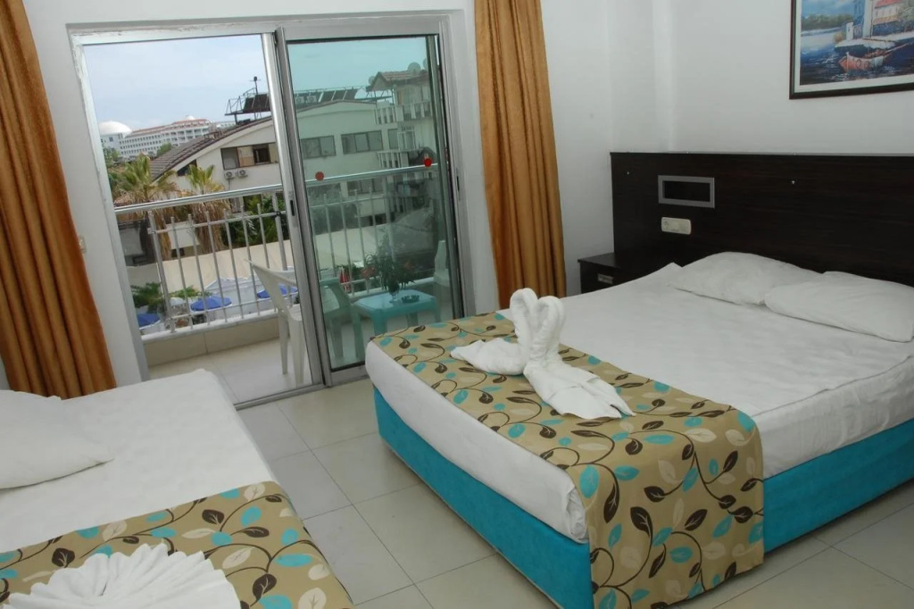 Hotel photo 2