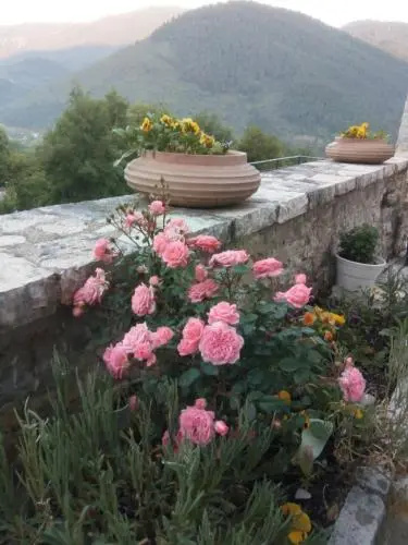 To Archontiko Tis Marias