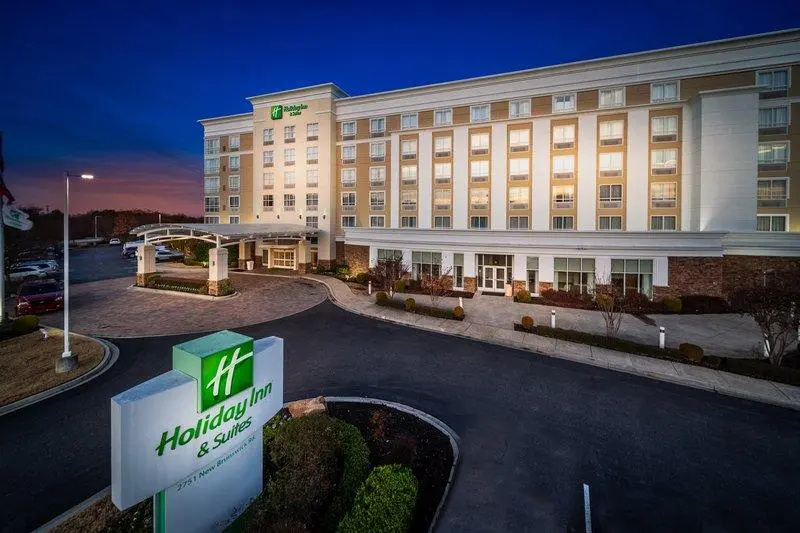 Holiday Inn & Suites Memphis - Wolfchase Galleria​ by IHG - Chambres