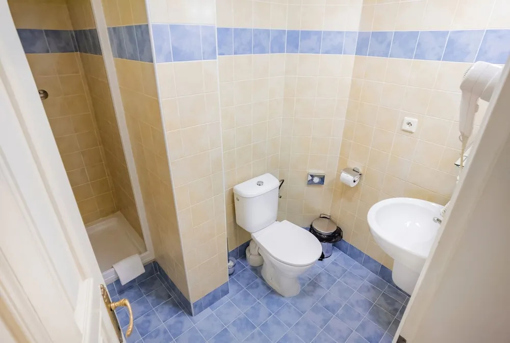 2 Bedrooms Standard Suite