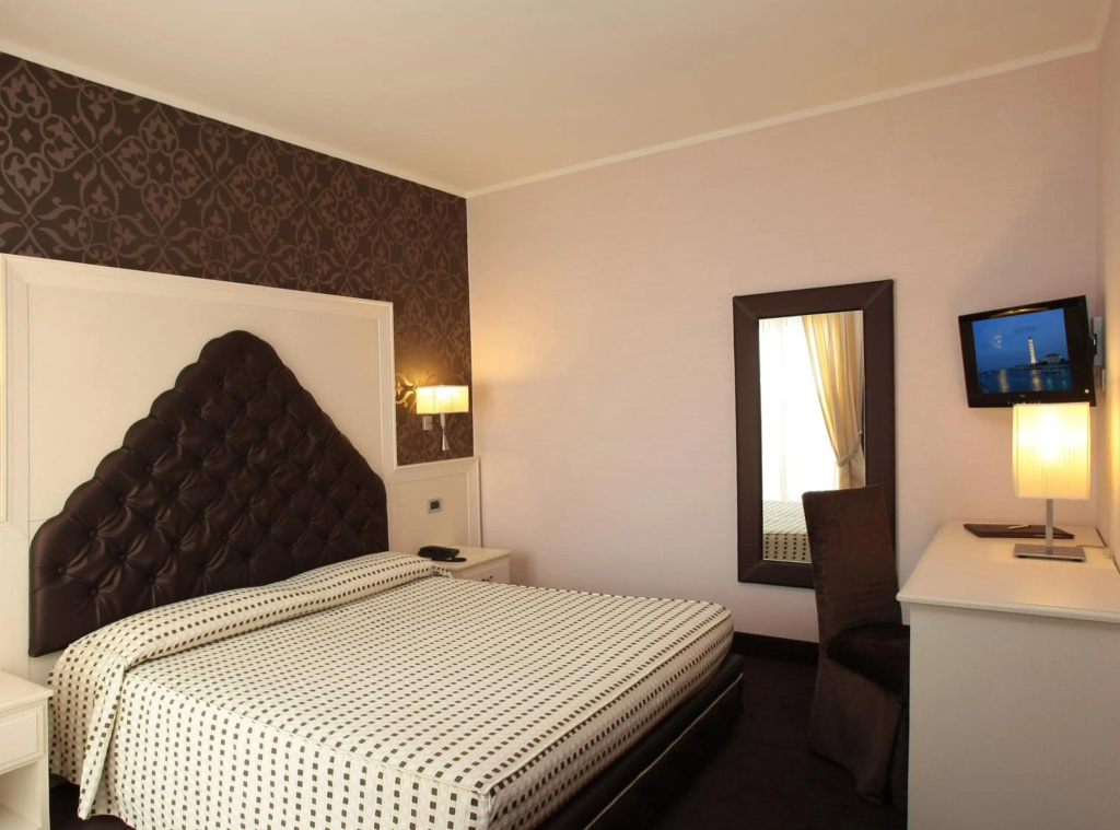 Hotel Rivamare Jesolo — 2