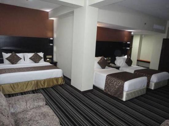 Pearl Grand Hotel