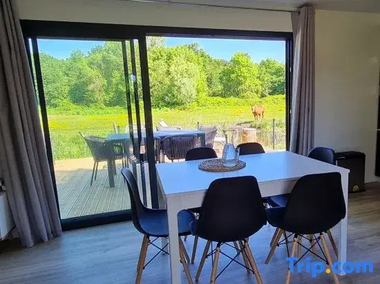Charming Ecolodge in a Quiet Area, Heated Pool All Year Charente-Maritime