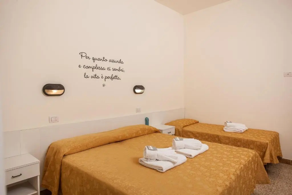 Economy room
