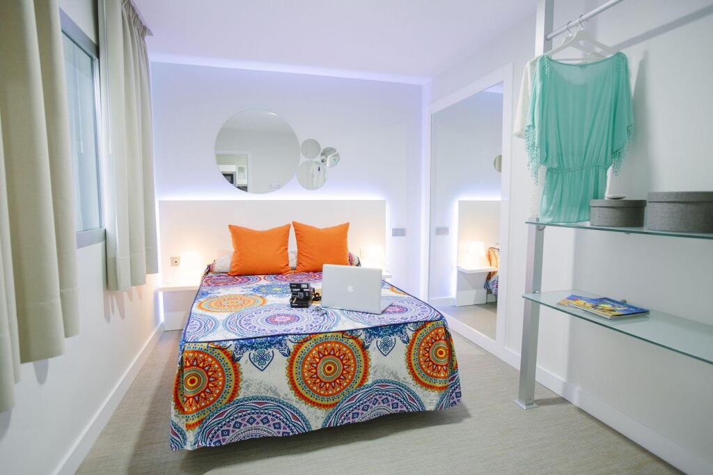 Valentina Beach Apartments & Suites - 15