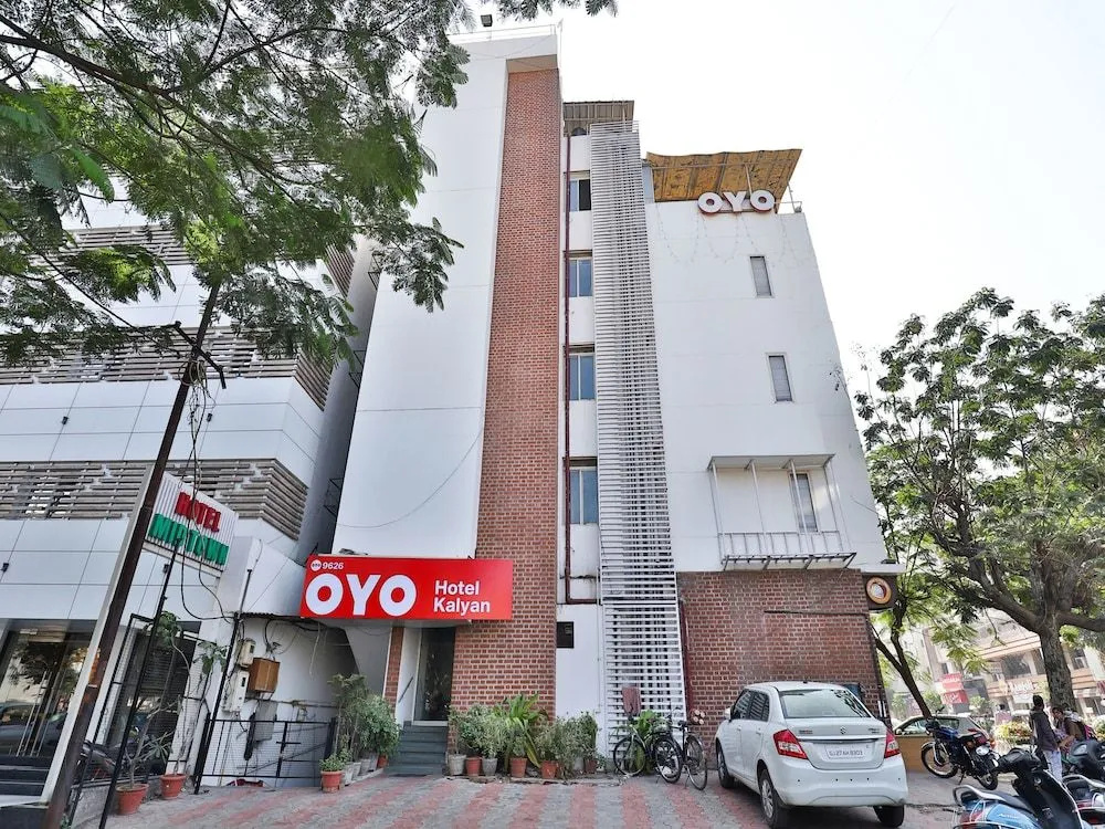OYO 9626 Hotel Kalyan
