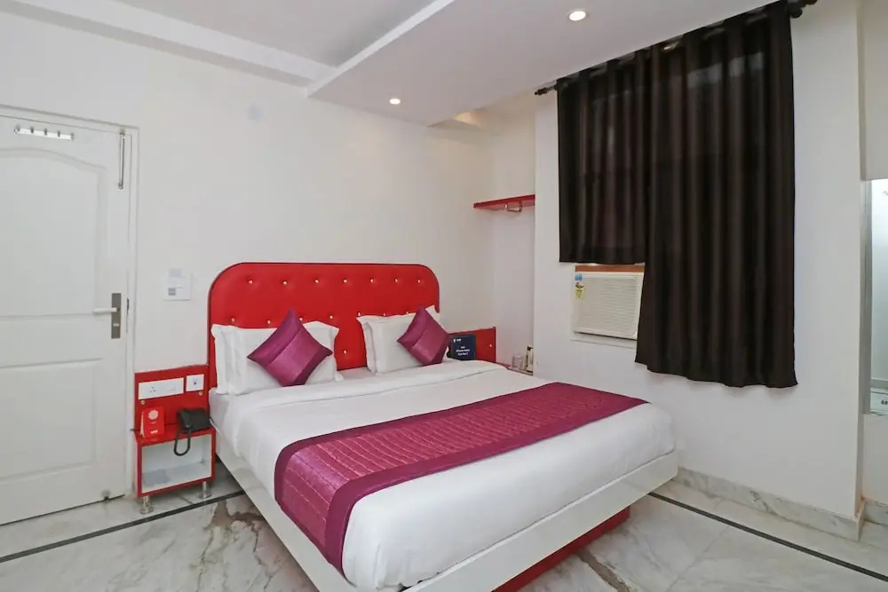 OYO 9821 Leo Click International - Chambres