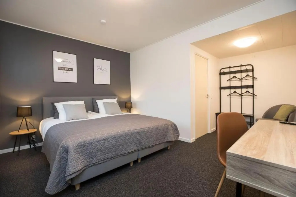 Standard Suite