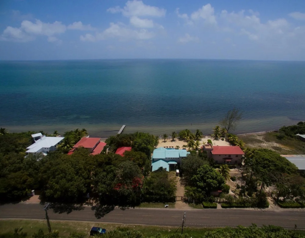 Large Oceanfront Villa With Pool Close to Village