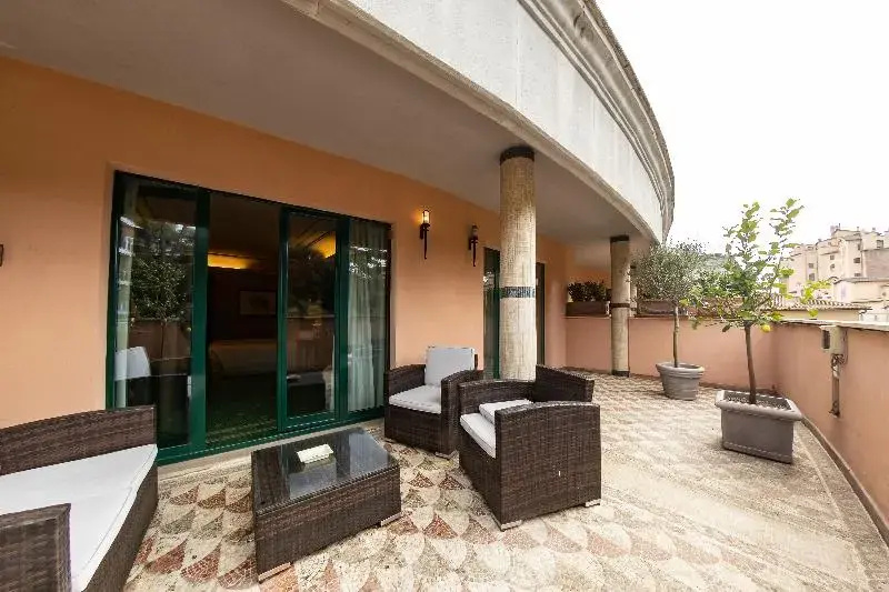 Suite with balcony
