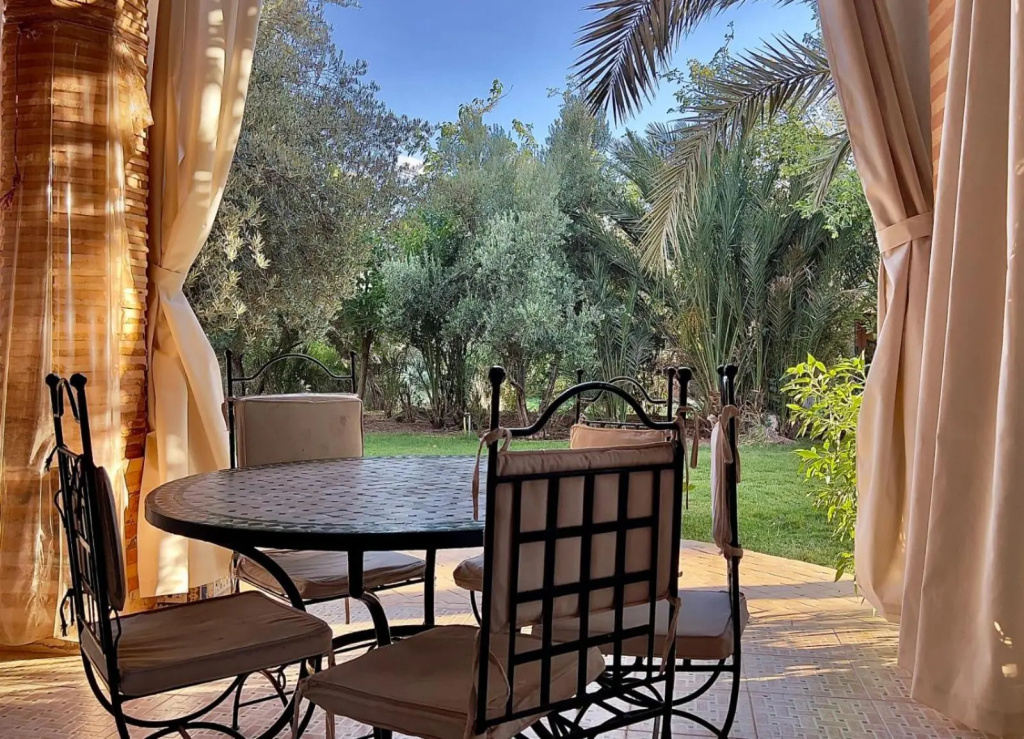 Palmeraie 3 Vue Piscine et Jardin