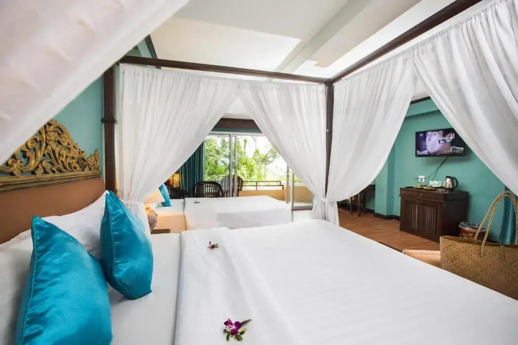 Семейный люкс в Курортный отель The Fair House Beach Resort & Hotel