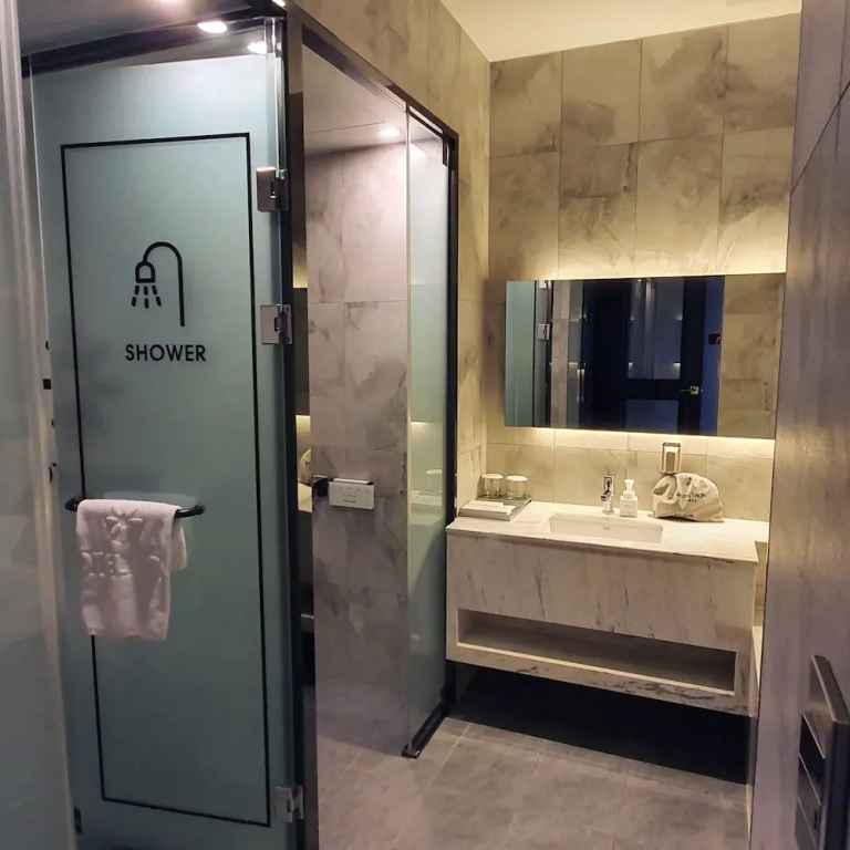 Superior Double room with ocean view (full double bed)