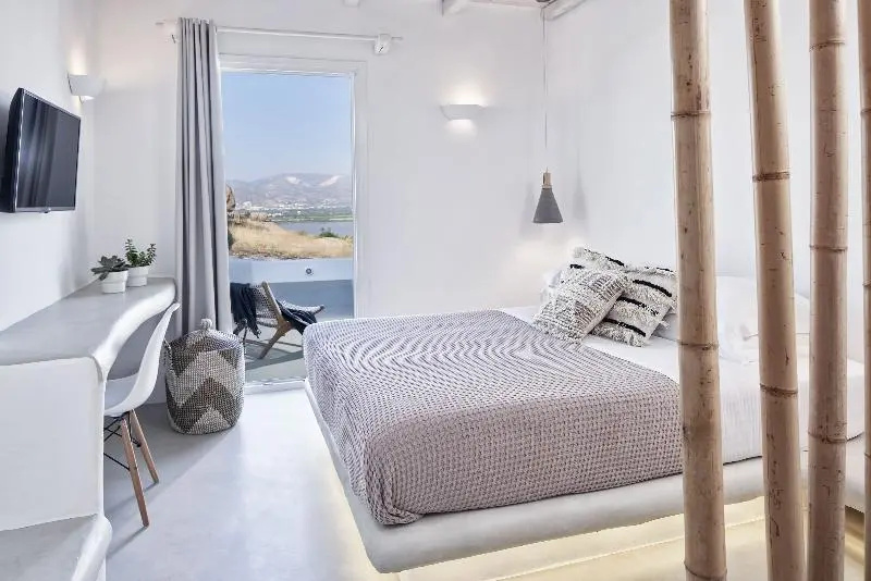 3 Bedrooms Villa with balcony