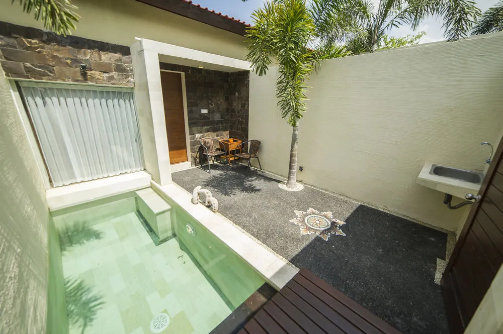 Airy Premier Renon Tukad Citarum LC1 Bali