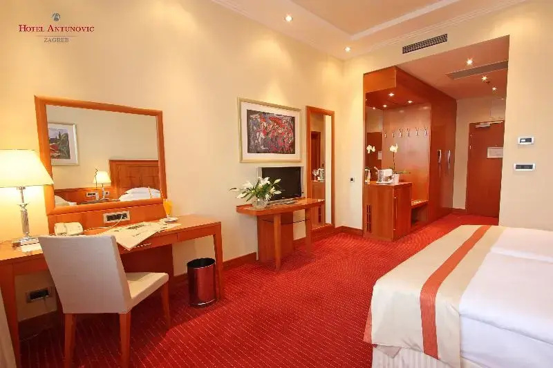 Hotel Antunovic Zagreb - Chambres