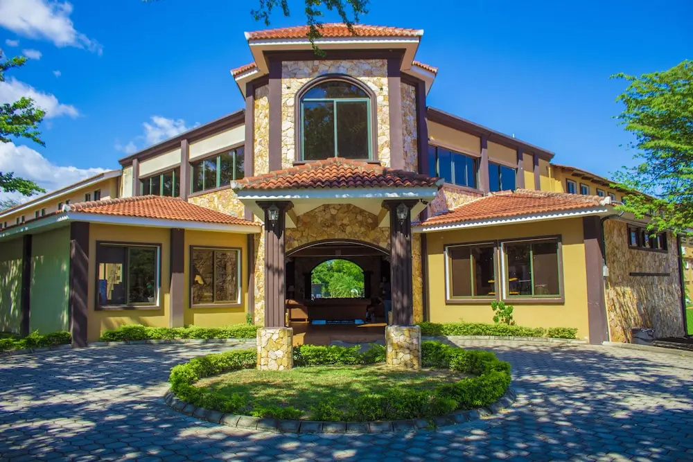Grand Caporal Hotel