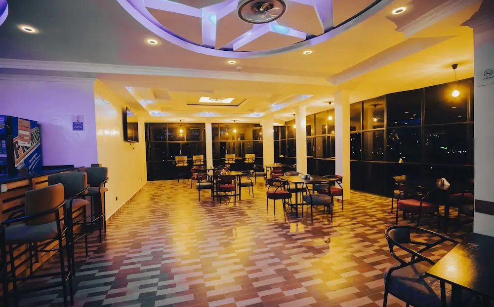 Hotel photo 11