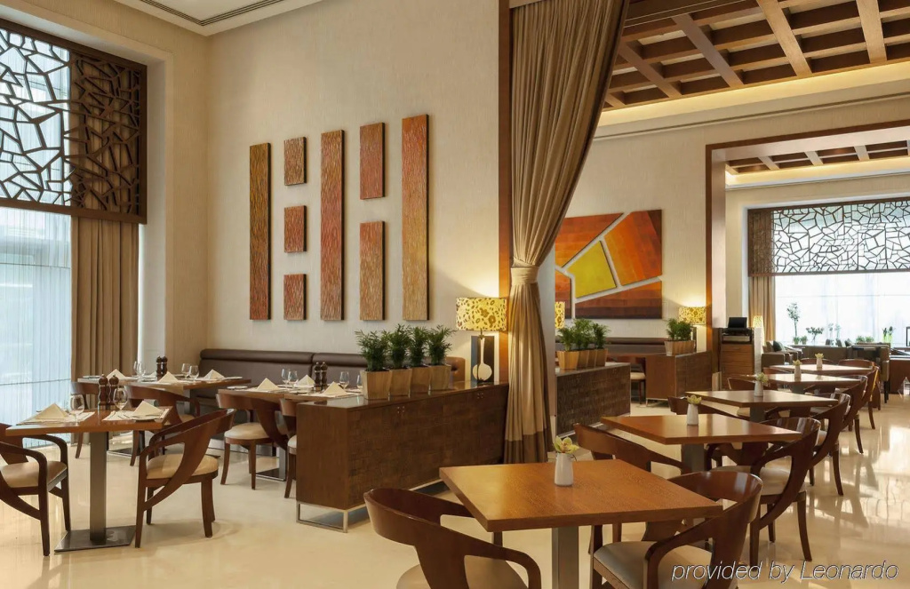 Four Points by Sheraton Sheikh Zayed Road Hotel - Général