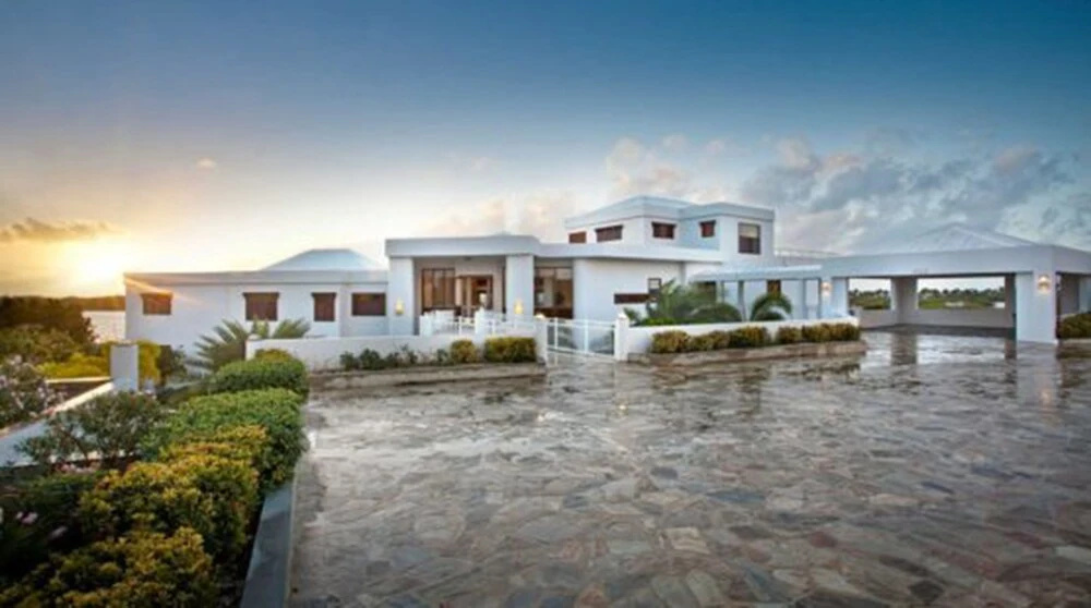 Sheriva Luxury Villas And Suites