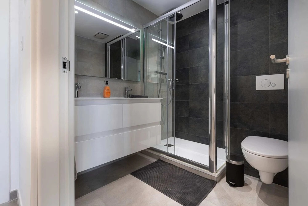 Top Studio With View-hosted by Sweetstay - фото 8