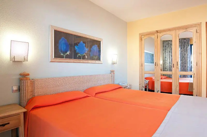 LIVVO Lago Taurito Hotel & Aquapark All Inclusive - Chambres
