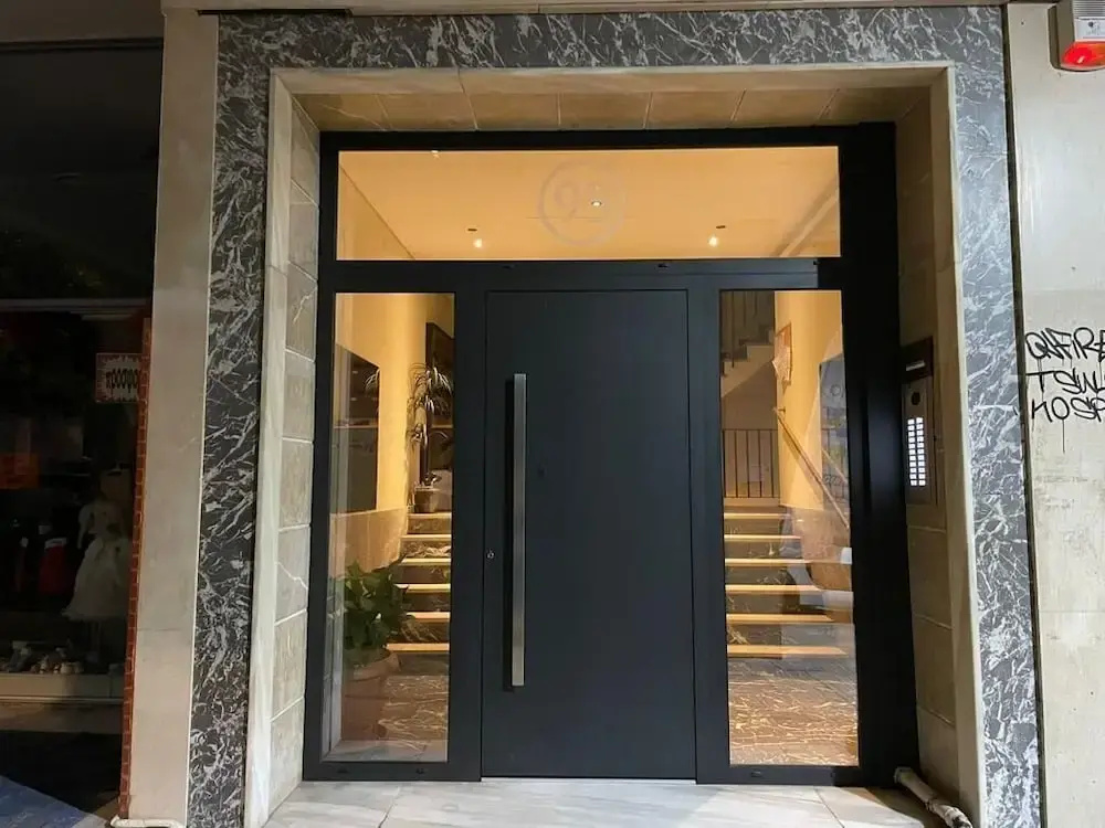 Selany's Chic Apt in the Heart of Athens